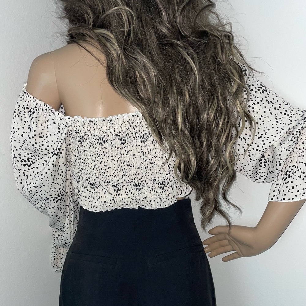Timing Black and White Tie Front Crop Blouse